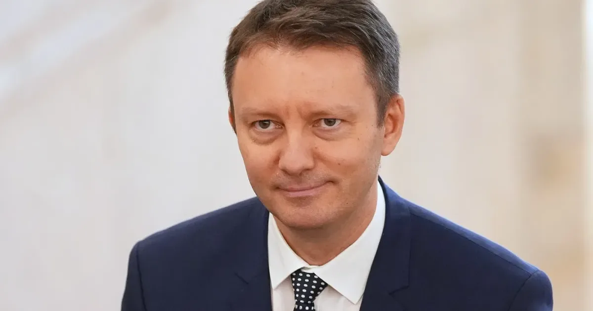 Jurnaliste românce fac presiuni asupra lui Mureșan. Cum este amenințată România cu junk 1 Jurnaliste românce fac presiuni asupra lui Mureșan. Cum este amenințată România cu junk
