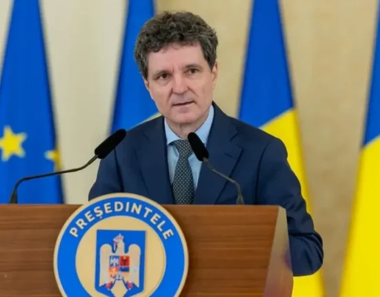 Lege promulgată de Nicușor Dan: admiterea la liceu fără examen suplimentar