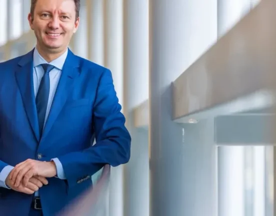 Mureșan: mai puțini parlamentari, comasări de agenții și fără cumul pensie-salariu