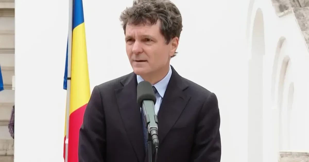 Nicușor Dan: E momentul să încheiem criza. Alegerile anticipate nu sunt soluția 1 Nicușor Dan: E momentul să încheiem criza. Alegerile anticipate nu sunt soluția