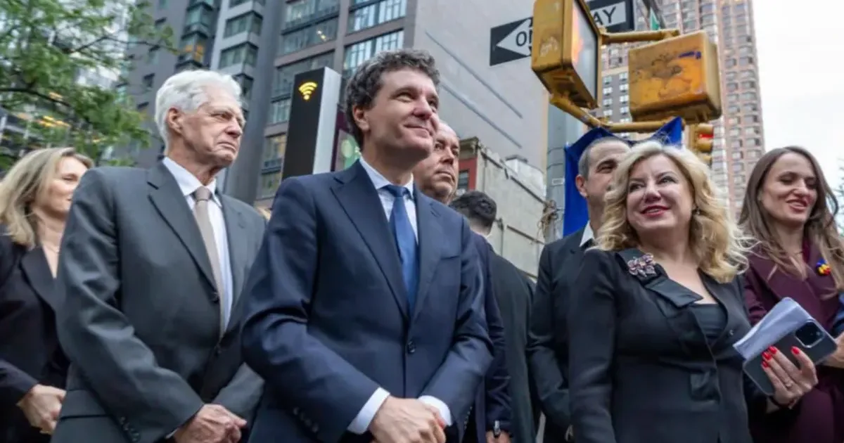 Nicușor Dan, întâlnire cu românii din America. Mesajul despre diaspora 1 Nicușor Dan, întâlnire cu românii din America. Mesajul despre diaspora