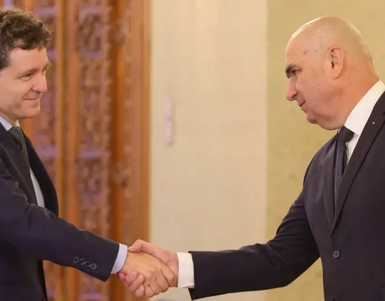 Oamenii lui Bolojan, instruiți la Berlin. Conexiuni ascunse