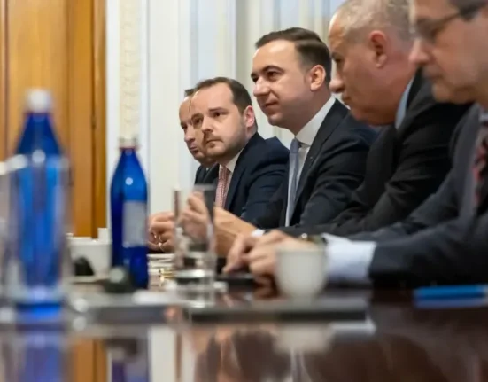 Rogobete, discuții cu S&P: „Sănătatea trebuie să fie parte din dezvoltarea economică”