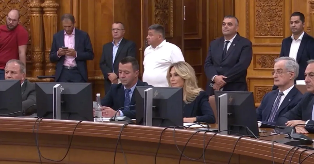 Scandal la audieri: „De unde obrăznicia să ne cereți votul” 1 Scandal la audieri: „De unde obrăznicia să ne cereți votul”