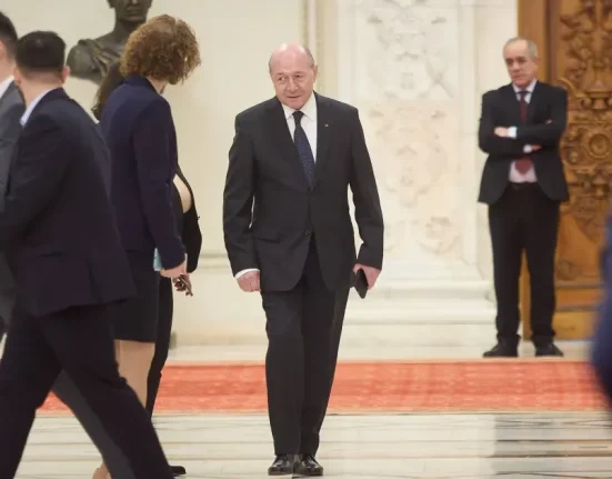 Traian Băsescu: Nu avem altă soluție decât alegerile anticipate