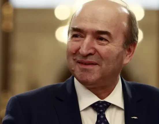 Tudorel Toader, mesaj dur pentru Fritz: Nimeni nu răstoarnă decizia CCR