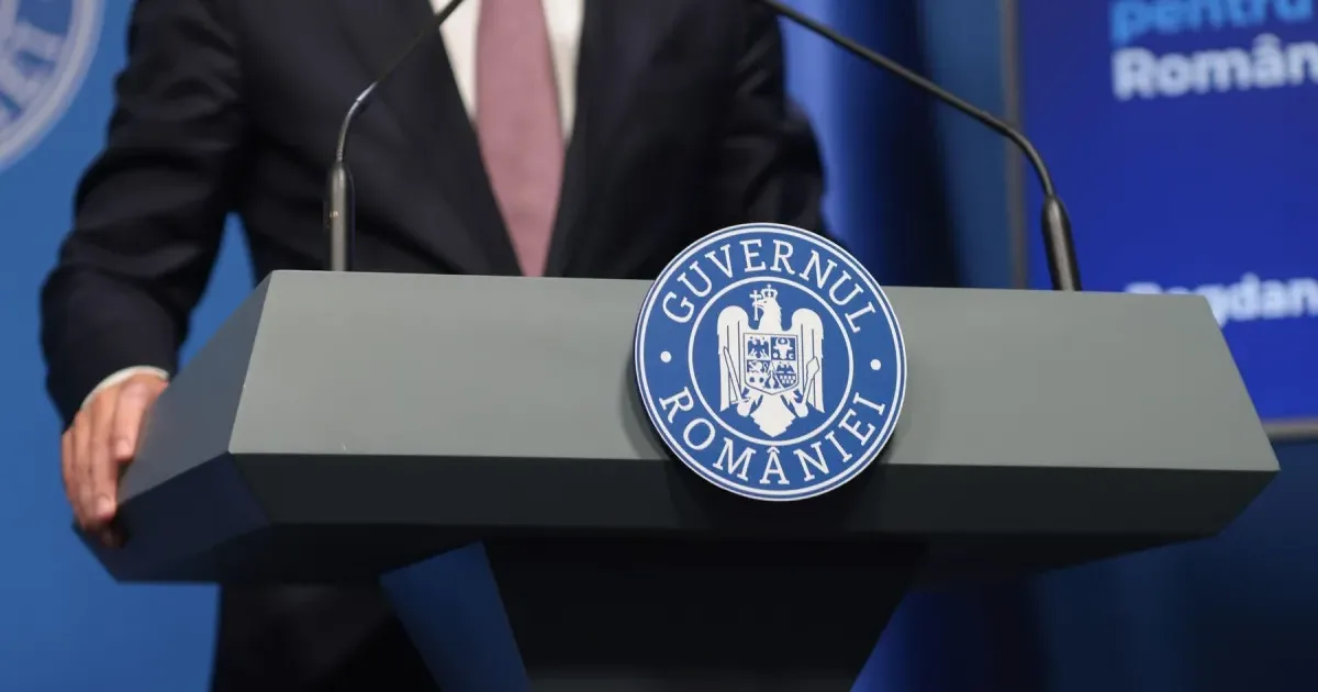 Zece miniștri din guvernul demis își pot păstra mandatele. Lista cabinetului Bolojan 2 1 Zece miniștri din guvernul demis își pot păstra mandatele. Lista cabinetului Bolojan 2