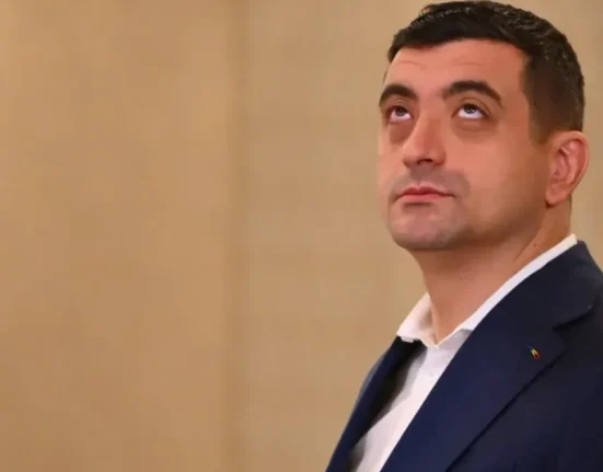 Aplicația AUR, anchetată pentru date personale și mobilizare la proteste
