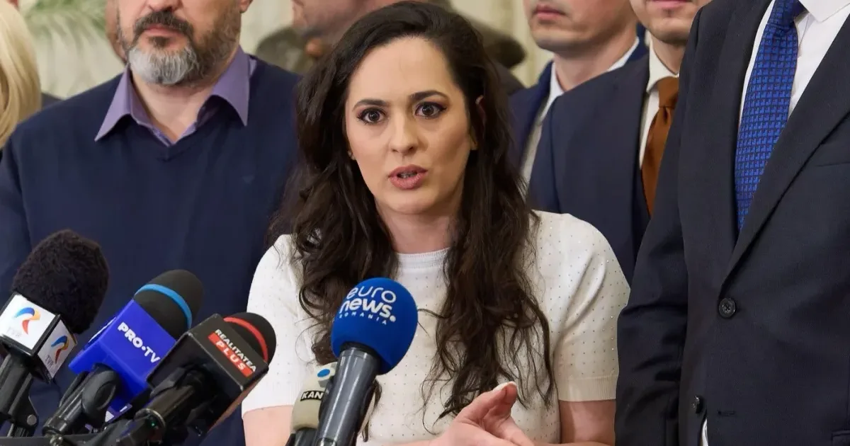 Deputată USR, mesaj șocant în grupul de WhatsApp al Parlamentului. Reacția PSD