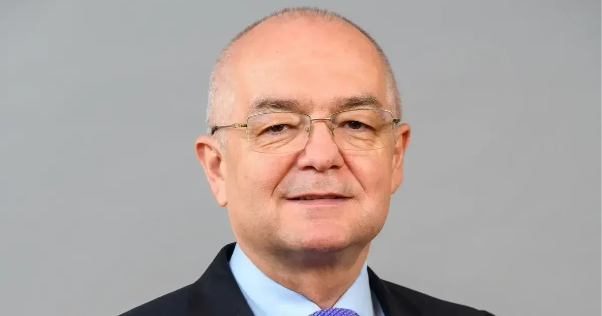 Emil Boc despre schimbarea conducerii PNL. Mesaj cu subînțeles pentru Ilie Bolojan