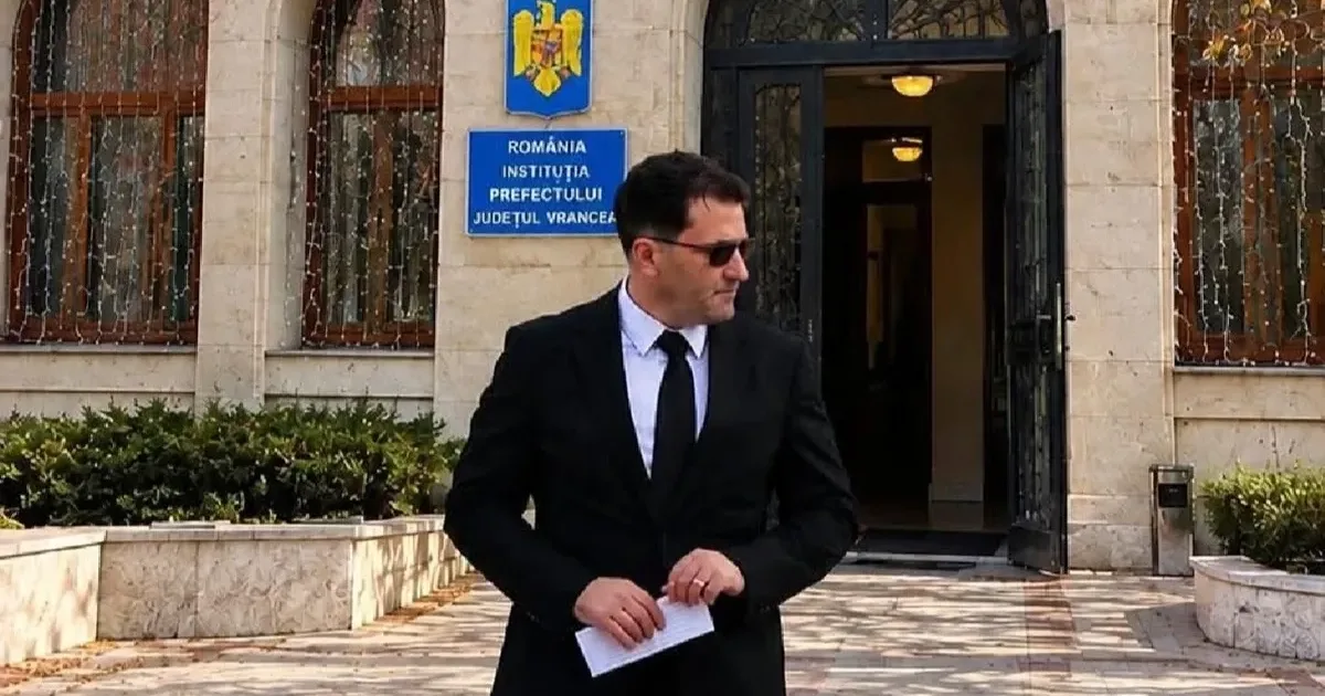 Liviu Macovei demisionează de la Prefectura Vrancea după intrarea PNL în opoziție