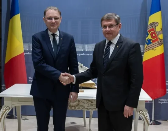Luca Niculescu: Suntem alături de R. Moldova și ne coordonăm contra atacurilor hibride