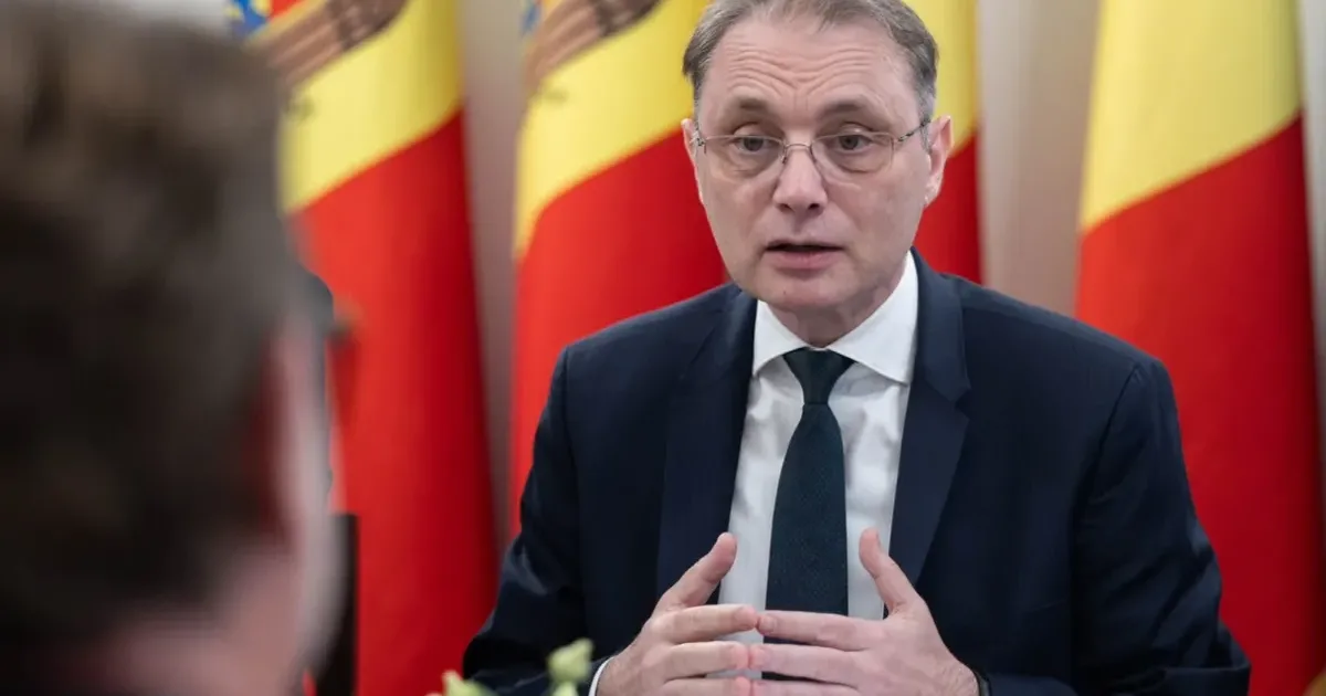 Luca Niculescu: Unirea României cu Moldova se va face când cetățenii își vor dori 1 Luca Niculescu: Unirea României cu Moldova se va face când cetățenii își vor dori