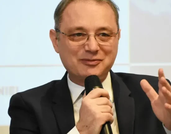 Niculescu, nominalizat premier: „Este momentul să construim”
