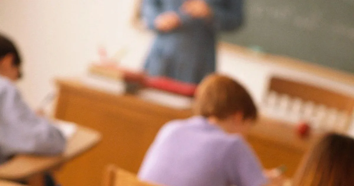 Peste 4.600 de candidați au promovat proba de competențe pentru directorii de școli. 1 Peste 4.600 de candidați au promovat proba de competențe pentru directorii de școli.