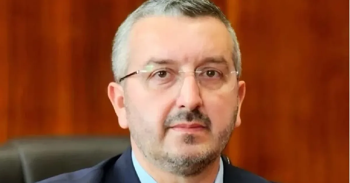 PNL pierde cel mai longeviv prefect din țară. Demisie după aproape șapte ani 1 PNL pierde cel mai longeviv prefect din țară. Demisie după aproape șapte ani