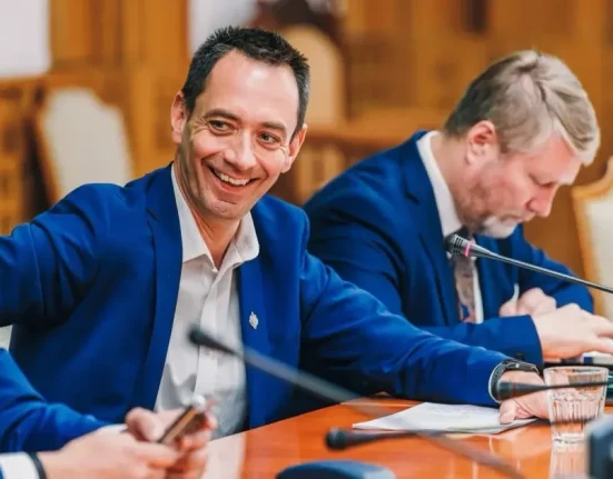 UDMR nu respinge nominalizarea lui Luca Niculescu, dar impune o linie roșie
